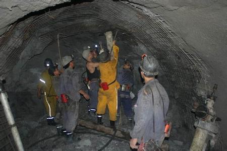 三江工程爆破中的危险因素分析以及应对工程爆破危险的措施
